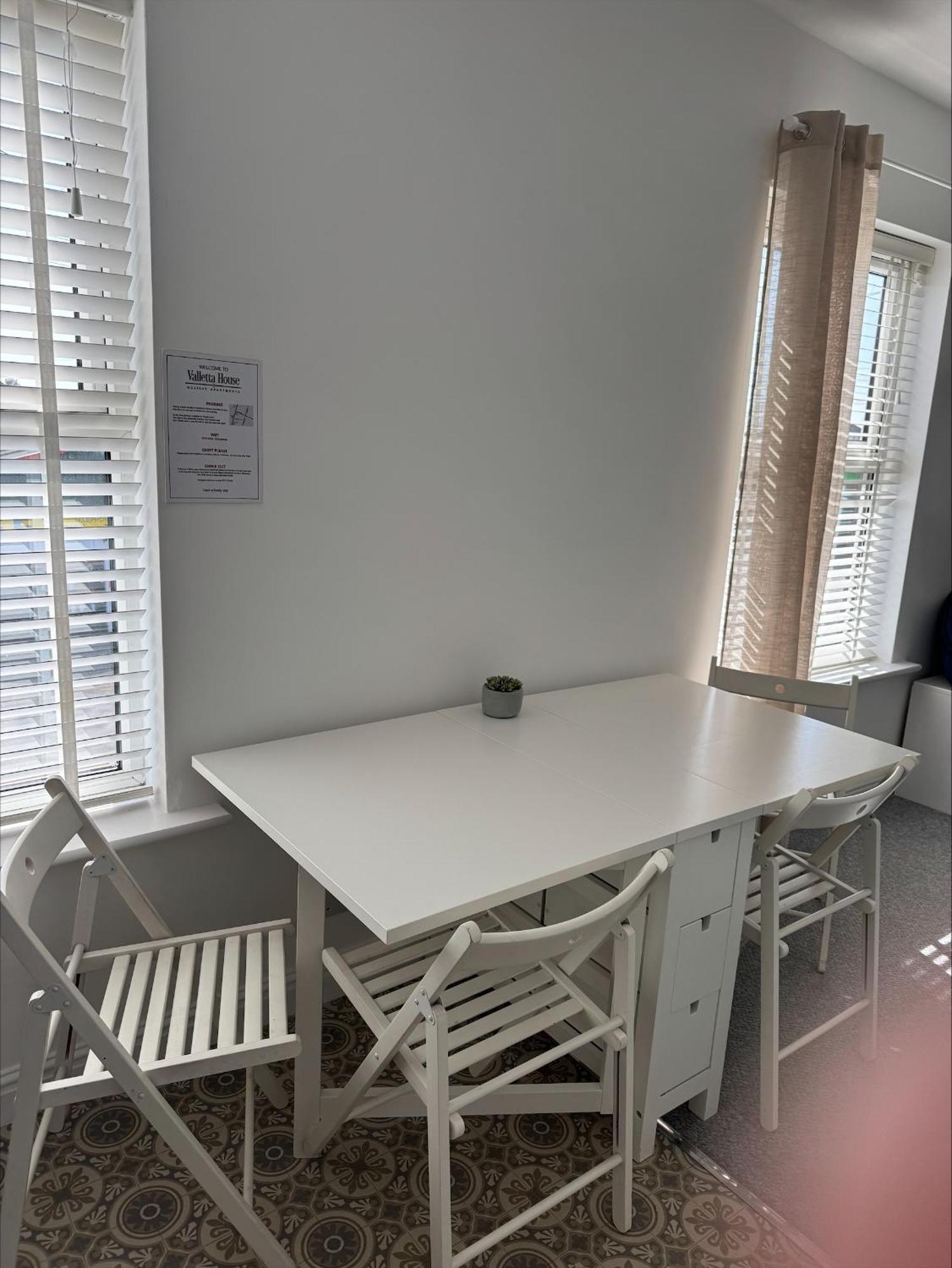 Valletta House Holiday Apartments سكيغنيس المظهر الخارجي الصورة